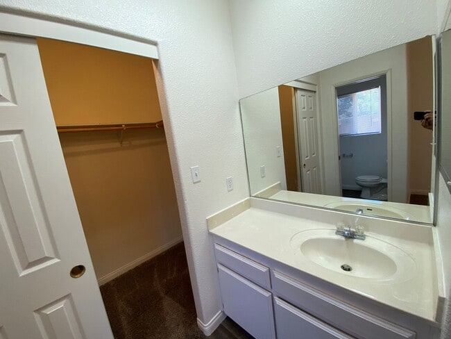 Building Photo - 5315 Clover Mountain St