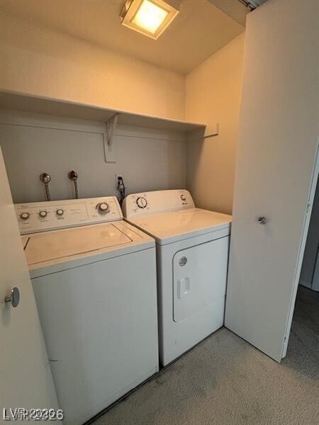 Building Photo - 7100 W Pirates Cove Rd