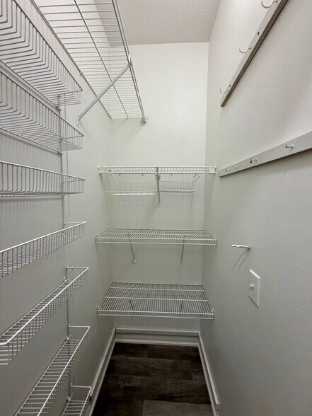 Building Photo - 4216 S 179th St