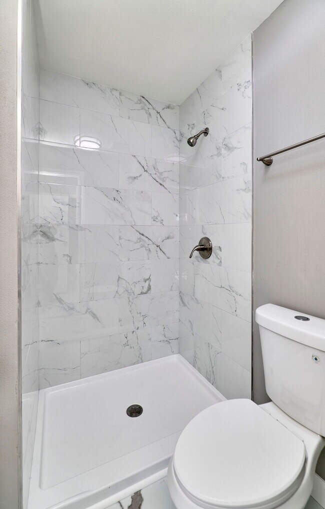 Building Photo - 11359 Prentice Dr