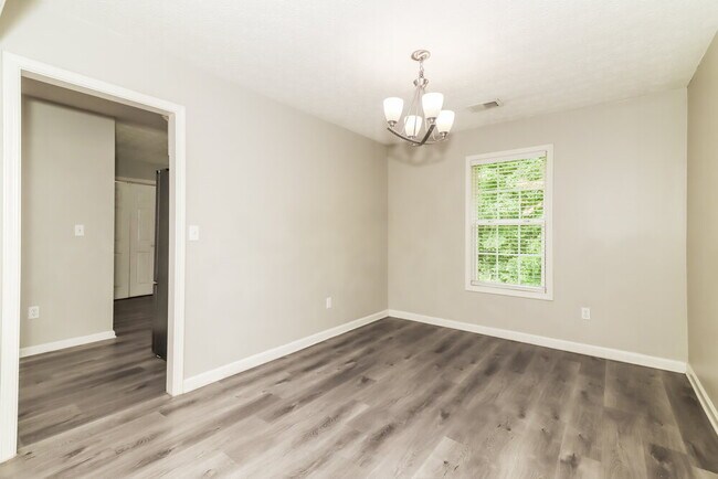 Building Photo - 3340 Old Tennessee Rd SW