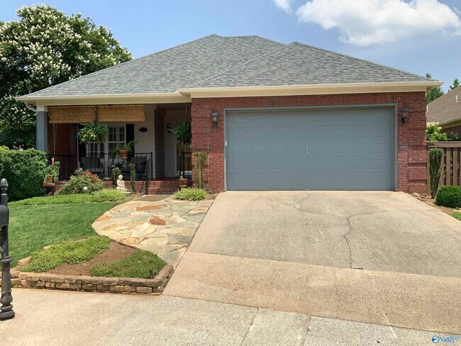 Primary Photo - 128 Canterbury Dr