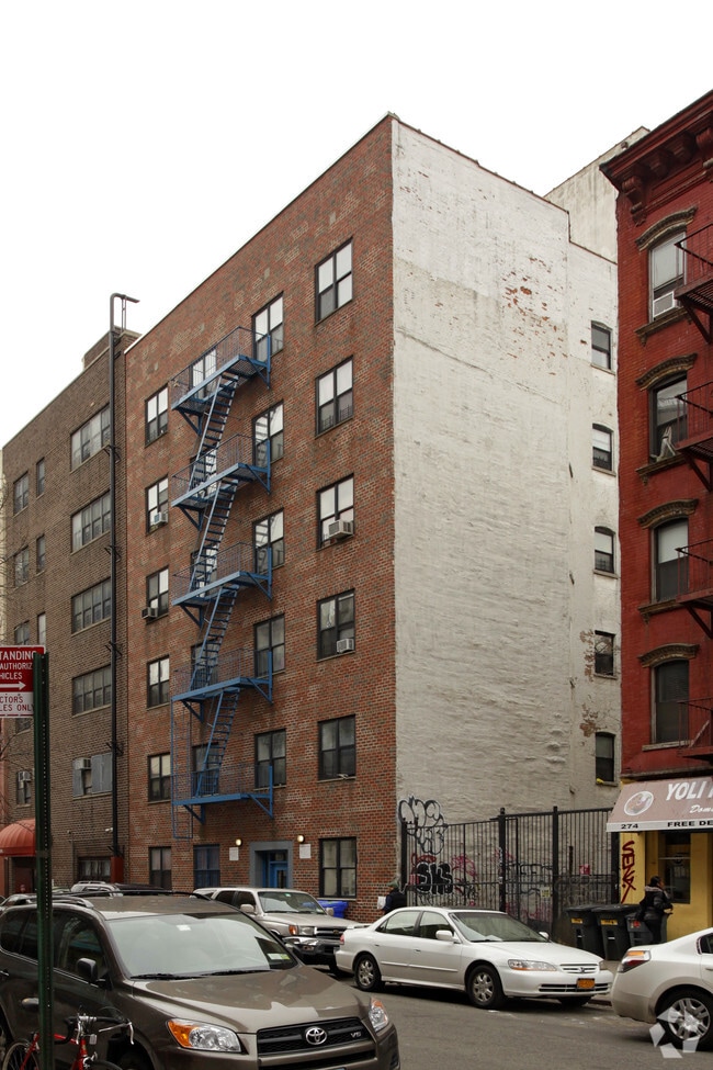 Primary Photo - 280 E 3rd St