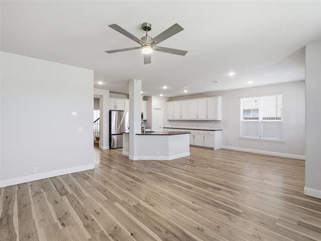 Building Photo - 201 Sweetwater Dr