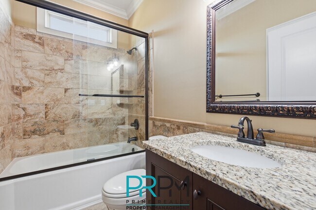 Building Photo - 129 Griffith Hill Way