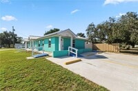 Building Photo - 14 Ash St