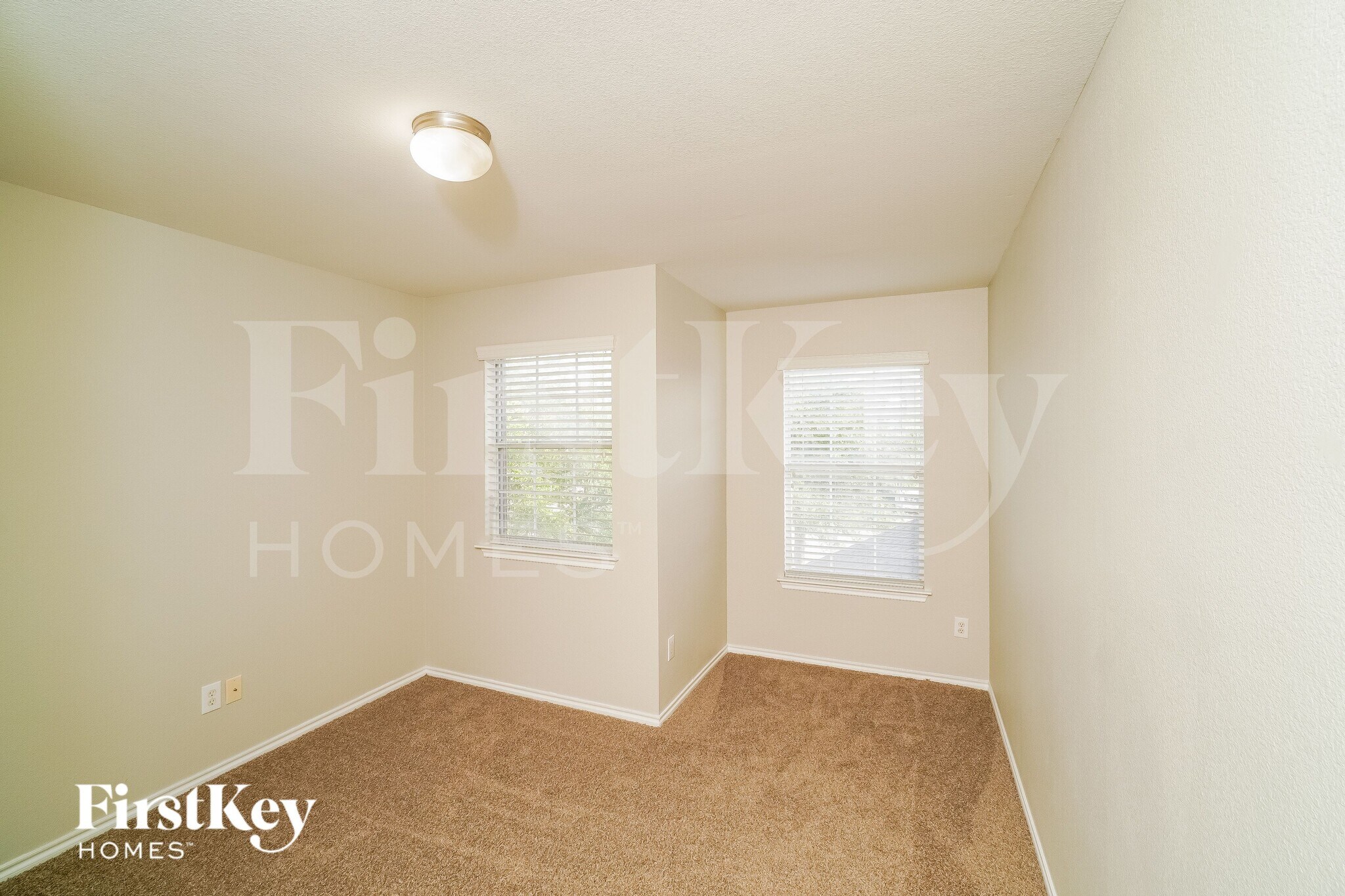 Building Photo - 24014 Buckthorn Pass