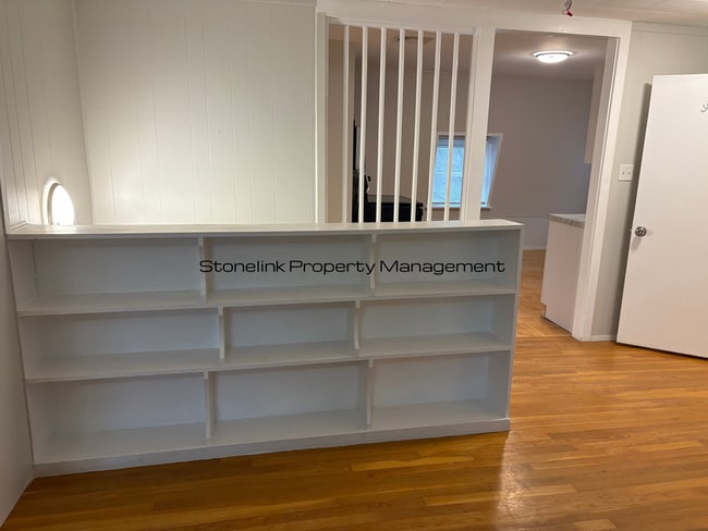 Building Photo - 51 Matilda St