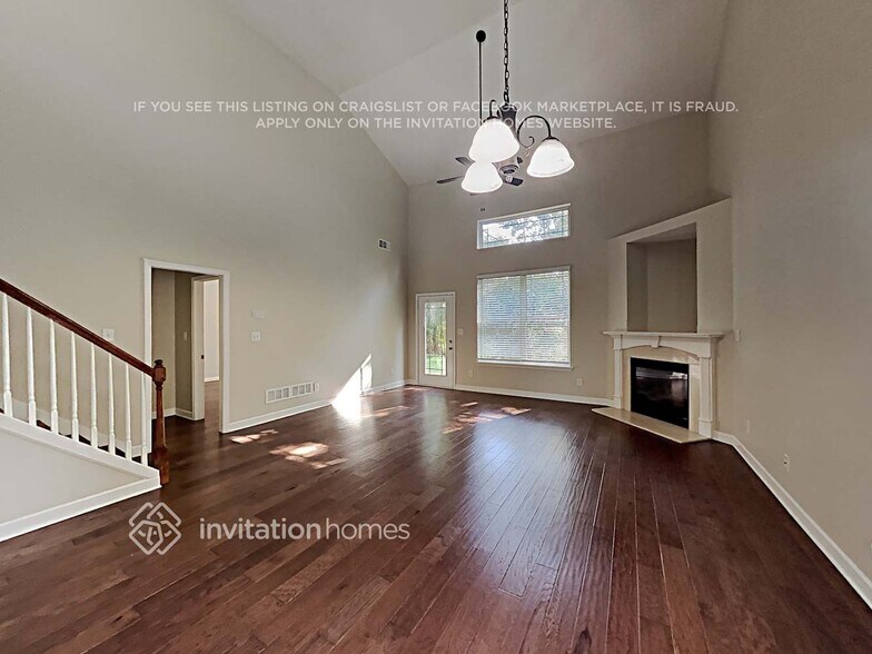 Building Photo - 4823 Clarkstone Dr