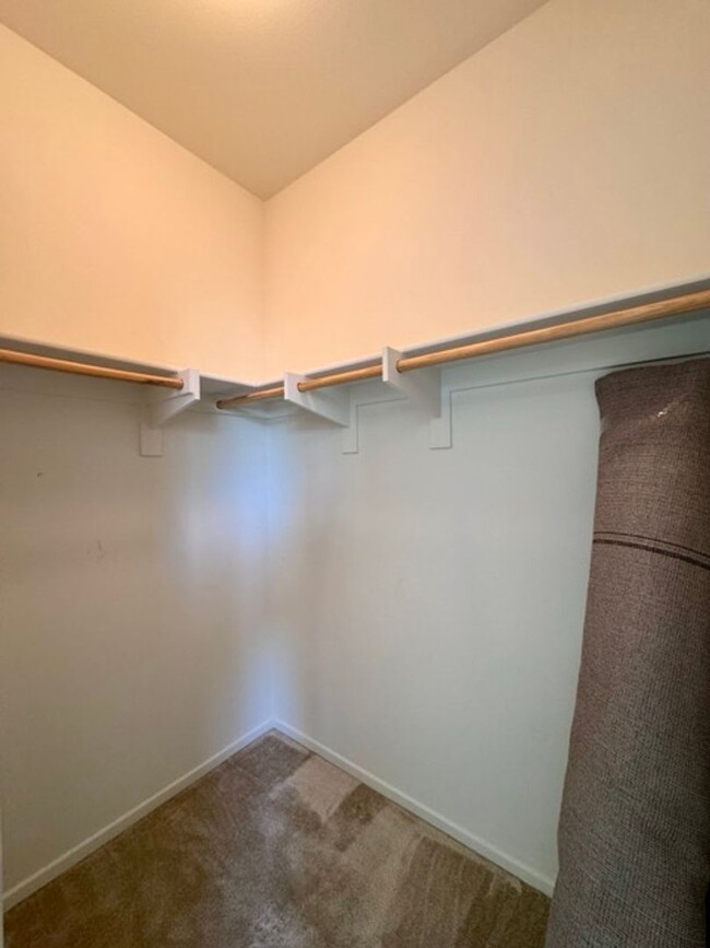 Building Photo - 4 bedroom single story Spencers Crossing h...