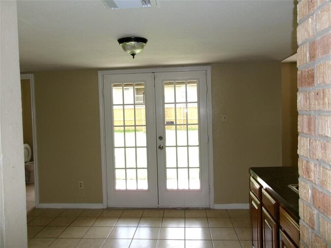 Building Photo - 16315 Morning Quail Ct