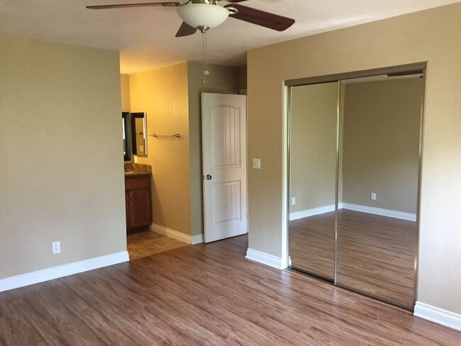Building Photo - 5005 Collwood Way
