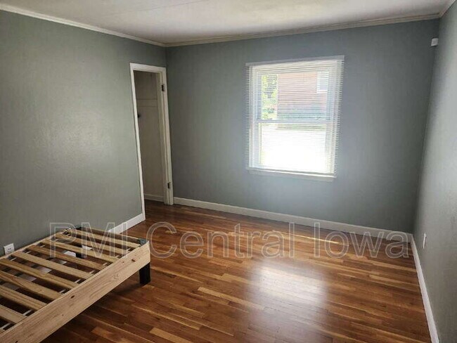 Building Photo - 1234 Herold Ave