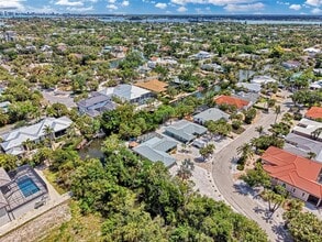 Building Photo - 307 Avenida De Paradisio