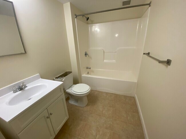 Building Photo - 80 Sentinel Court