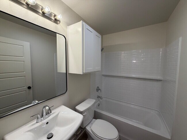 Building Photo - Beautiful New Build Home on South Side of Lubbock!