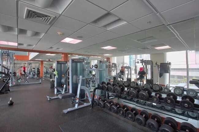 Building Photo - 41 SE 5th St