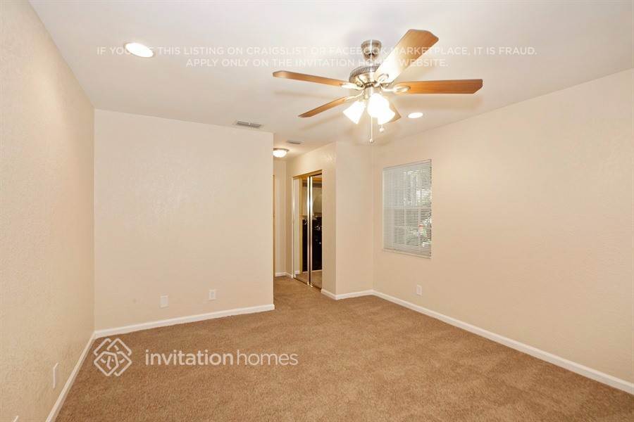 Building Photo - 11151 NW 36th Ct