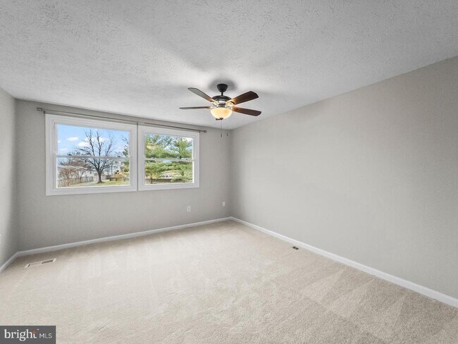 Building Photo - 10110 Shelldrake Cir