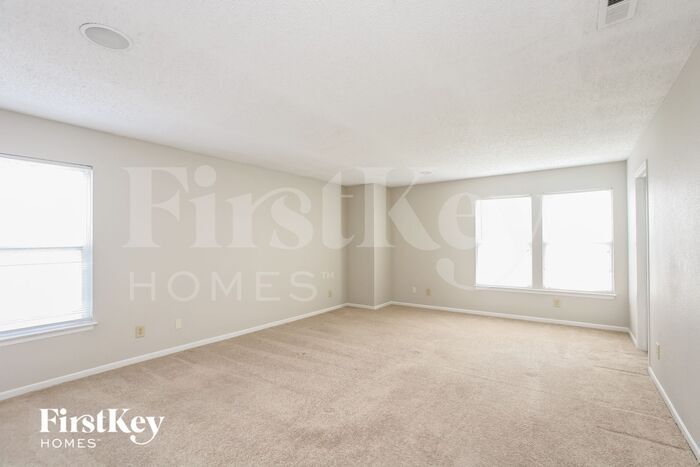 Building Photo - 6827 W Littleton Dr