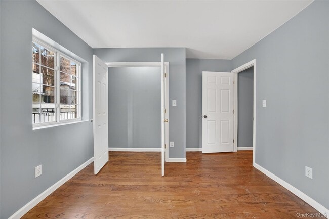 Building Photo - 4297 Kepler Ave