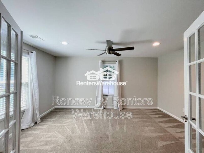 Building Photo - 521 Charles Porteus Ln
