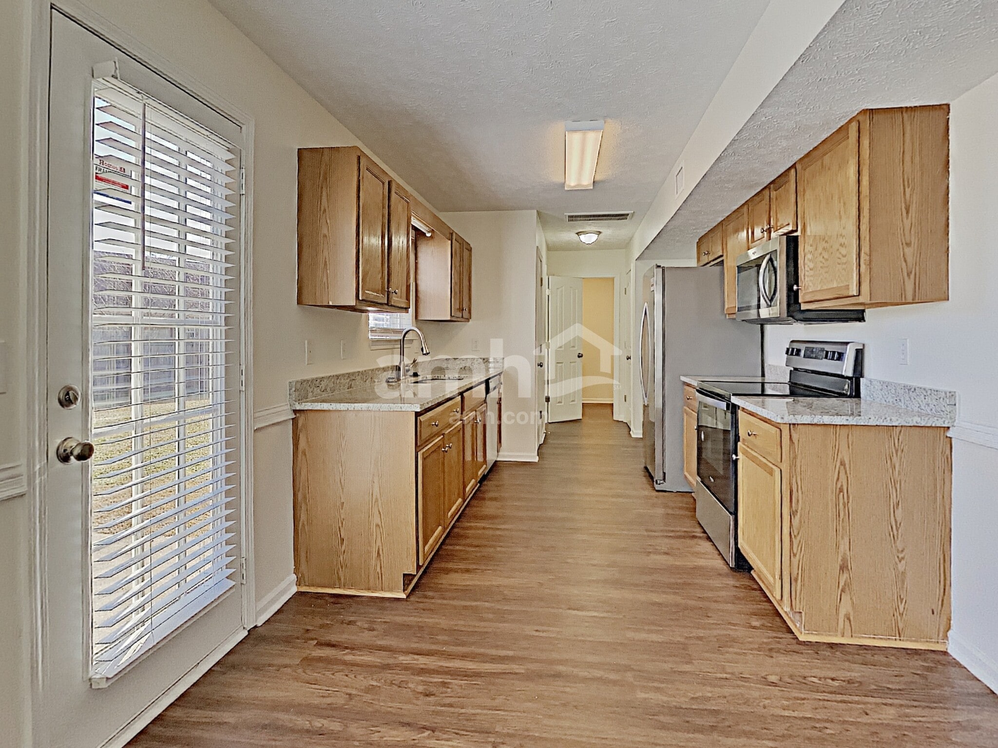 Building Photo - 1507 Killarney Dr