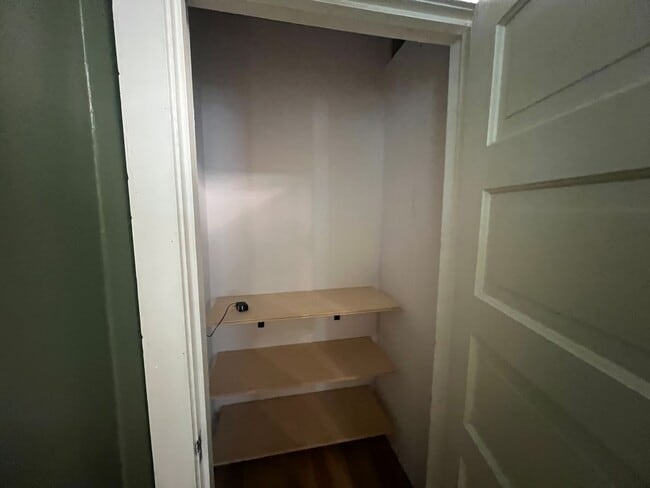 Building Photo - Click the “Apply Now” button or email wapmrentals@gmail.com for a prompt response.