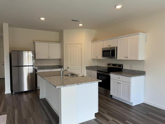 Building Photo - 4901 Mccoy Dr