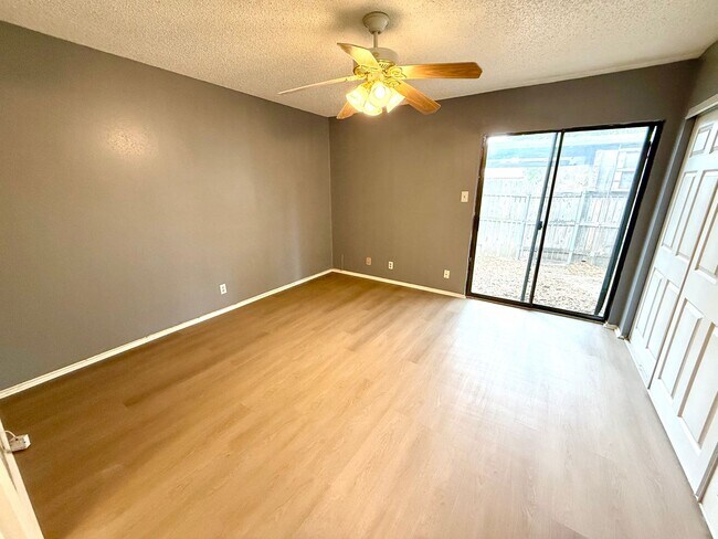 Building Photo - 5310 Gawain Dr