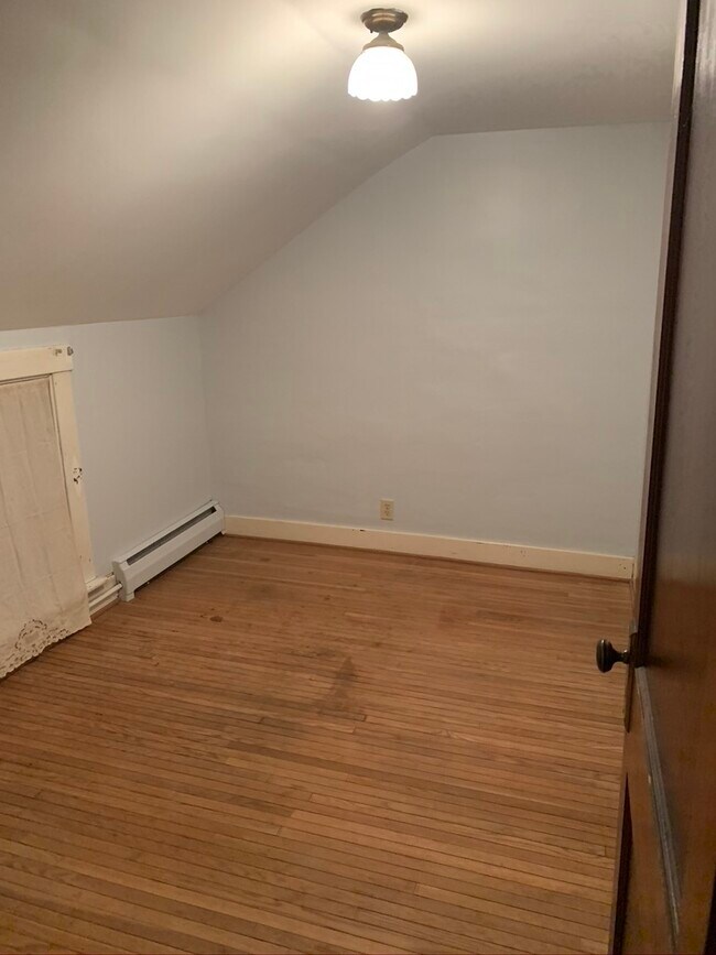 Bedroom 10x10 - 159 Hamlin Ave