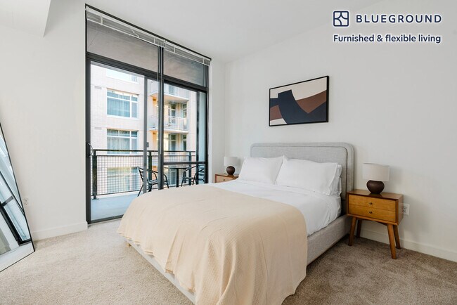 Building Photo - 4918 St Elmo Ave