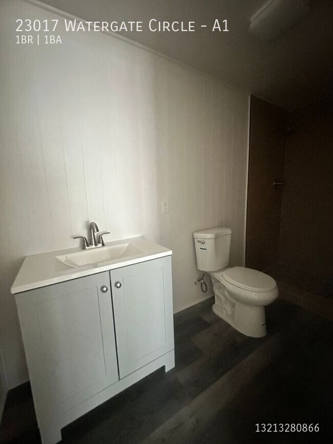 Building Photo - 23017 Watergate Cir