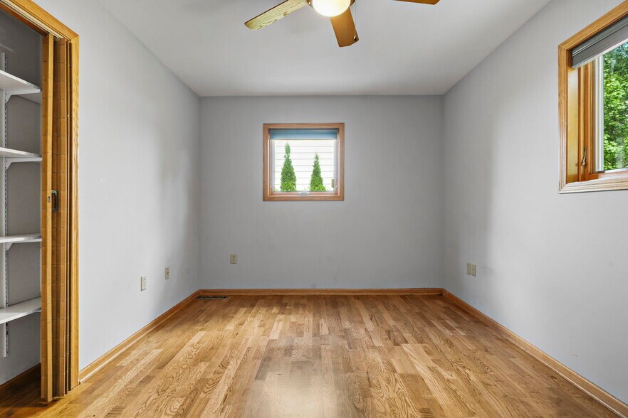1st floor rear bedroom - 3633 Gregory St