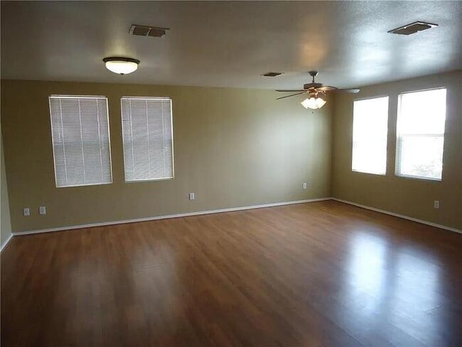 Building Photo - 1621 Rialto Way