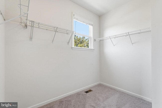 Building Photo - 8923 Quarry Rd
