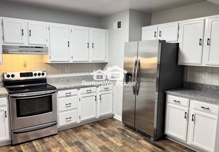 Building Photo - 6435 Williams St