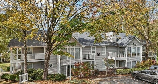 Building Photo - 410 Countryside Pl