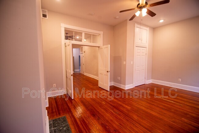 Building Photo - 2121 St Paul St