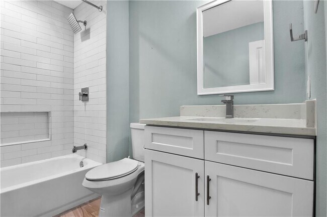 Building Photo - 1748 Ohlen Rd