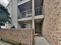 Building Photo - 6108 Abrams Rd