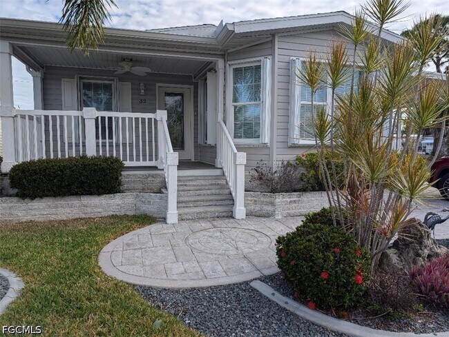 Building Photo - 32 Evergreen Rd