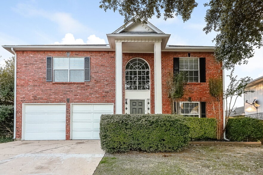 Primary Photo - 5528 Royal Meadow Ln