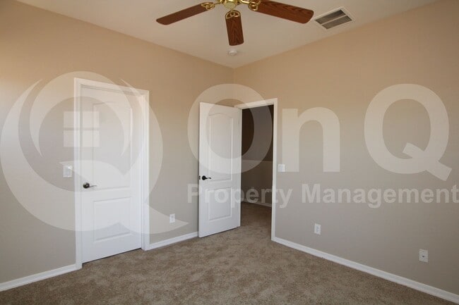 Building Photo - 12204 W Ocotillo Ln