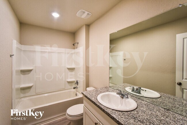 Building Photo - 14015 Mulch Ct