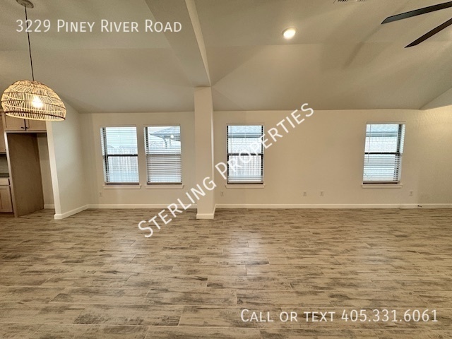 Building Photo - 3229 Piney River Dr