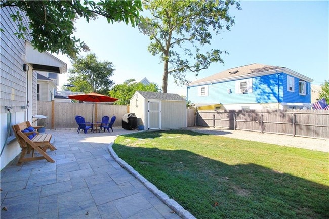 Building Photo - 22 Bateman Ave