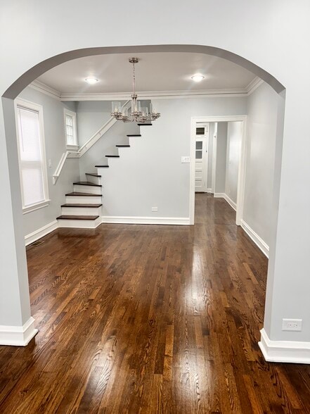 Primary Photo - 2950 N Lowell Ave