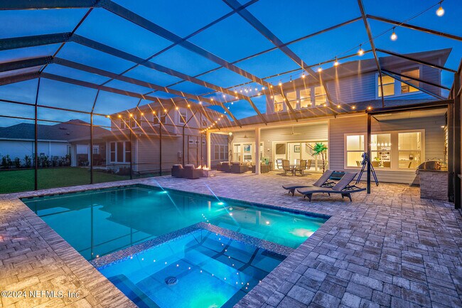 Building Photo - 452 Quail Vista Dr