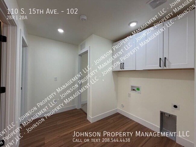 Building Photo - 110 S 15th Ave